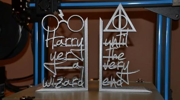 پرینت سه بعدی پایه کتاب