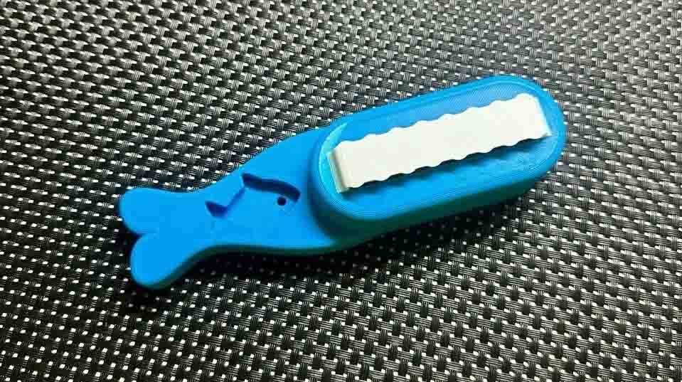 تمیزکننده فلس ماهی