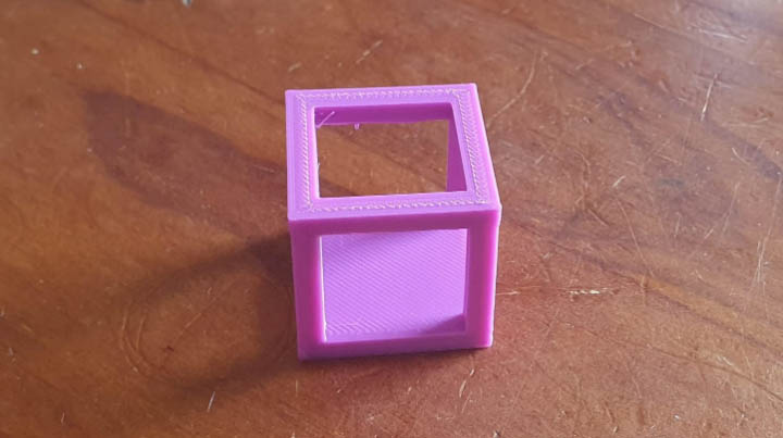 مکعب توخالی