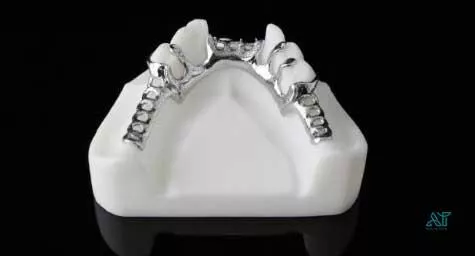 نقش فناوری SLM در لابراتوارهای دندانسازی نقش فناوری SLM در لابراتوارهای دندانسازی